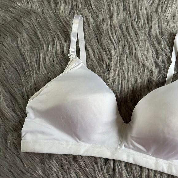 Wirefree Maternity Nursing Bra Women Size M1 Medium White Wireless Lightly Lined - Picture 3 of 7
